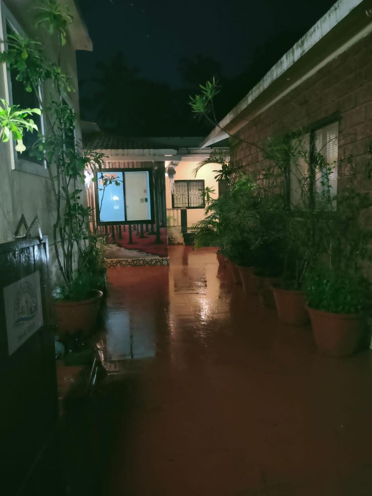 Vagator House Resort Goa Exterior photo